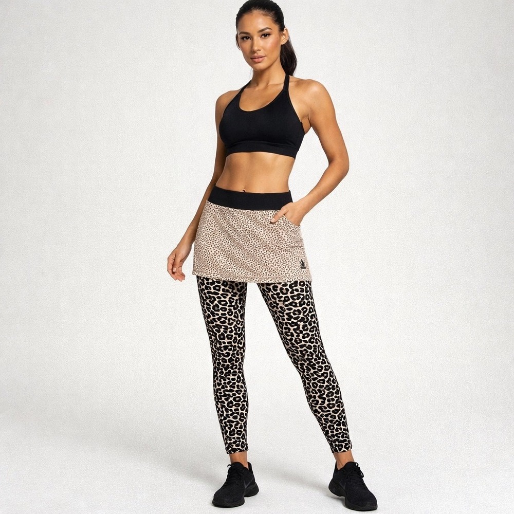 Lululemon Skirted Leggings Womens 6 Beige Black Animal Print Luxtreme Yoga Gym